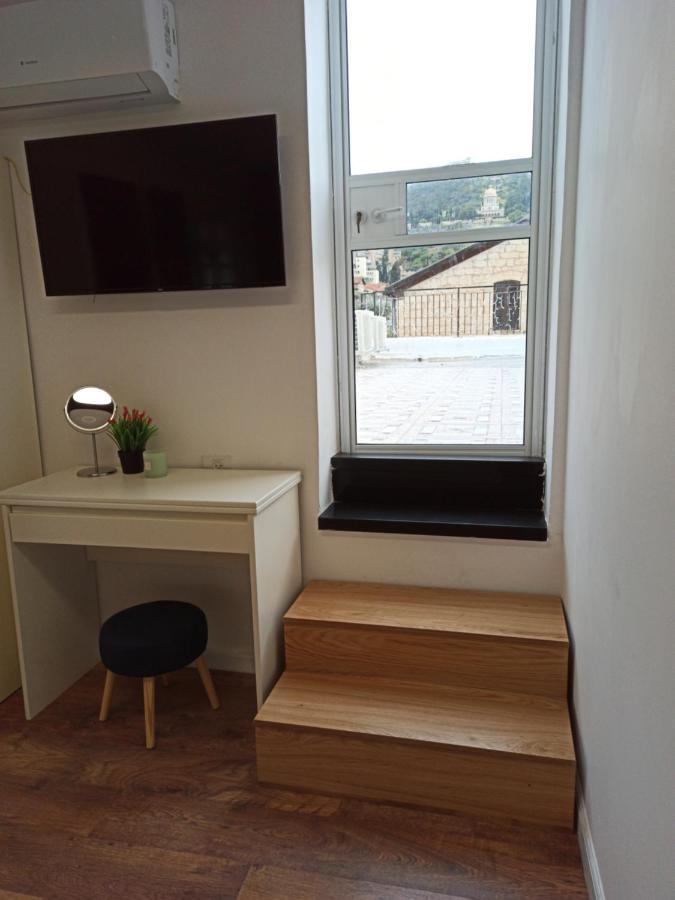 Boutique 22 Guest Rooms Haifa Esterno foto